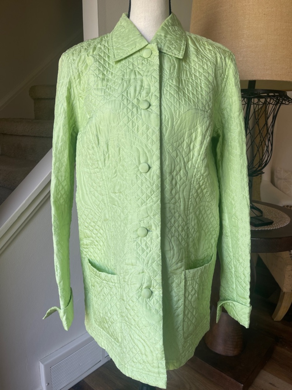 Coldwater Creek Lime green Silk Lightweight Quilted Button Up Jacket Pockets Lg